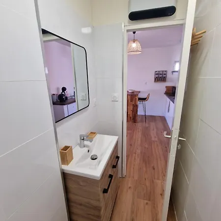 Appartamento Cosy Avec Vue Port